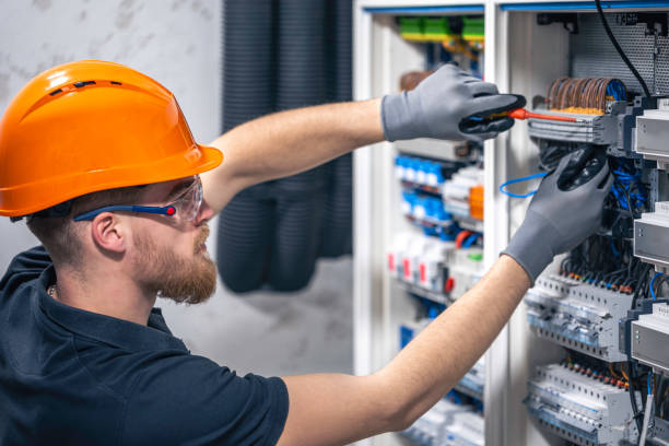 Best Licensed Electrician  in Winston, OR